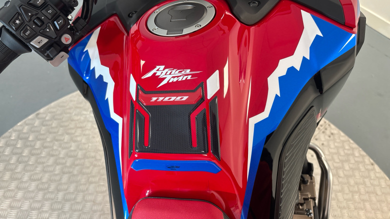 (24MY) Honda Africa Twin CRF1100L Electric Suspension DCT